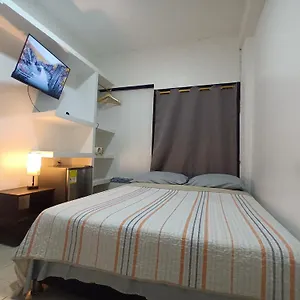 Confortable Y Central Habitacion A 1 Cuadra De La Playa , San Andrés Colombia